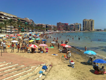 Torrevieja hefur verið vinsæll áfangastaður sólþyrstra Íslendinga um árabil.