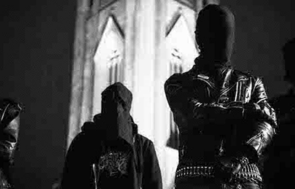 „Hula leiðinda og fylgispektar liggur yfir flestri íslenskri tónlist“