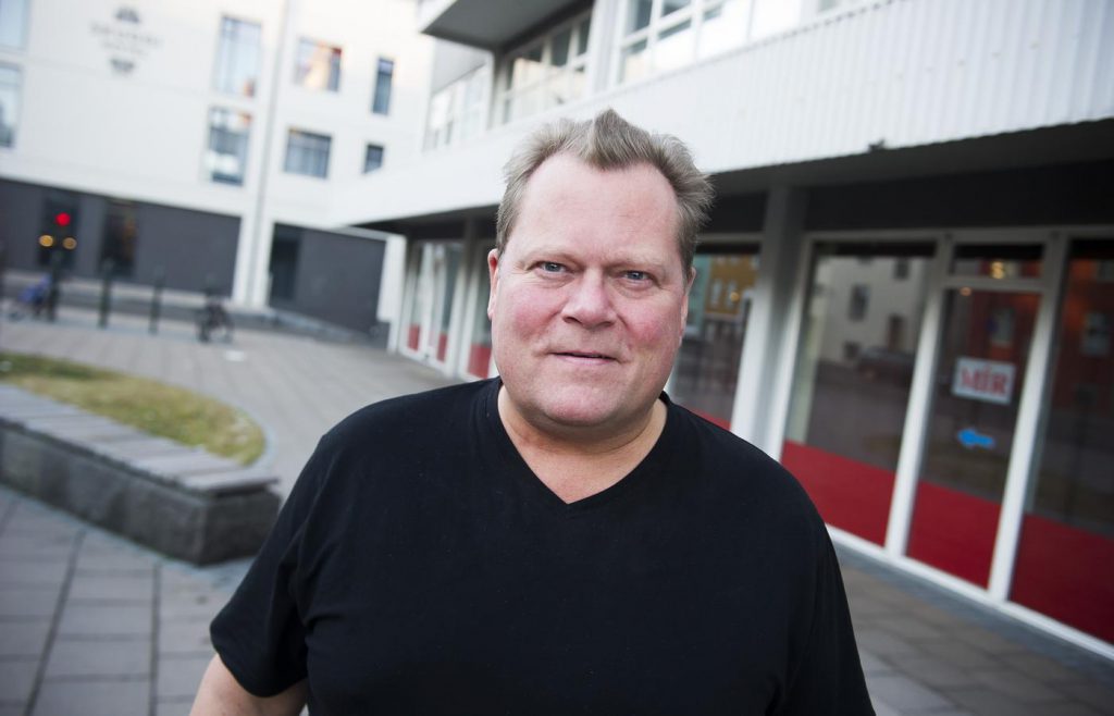 Framboðsfrestur Sjálfstæðismanna rennur út á morgun- Ólafur liggur undir feldi