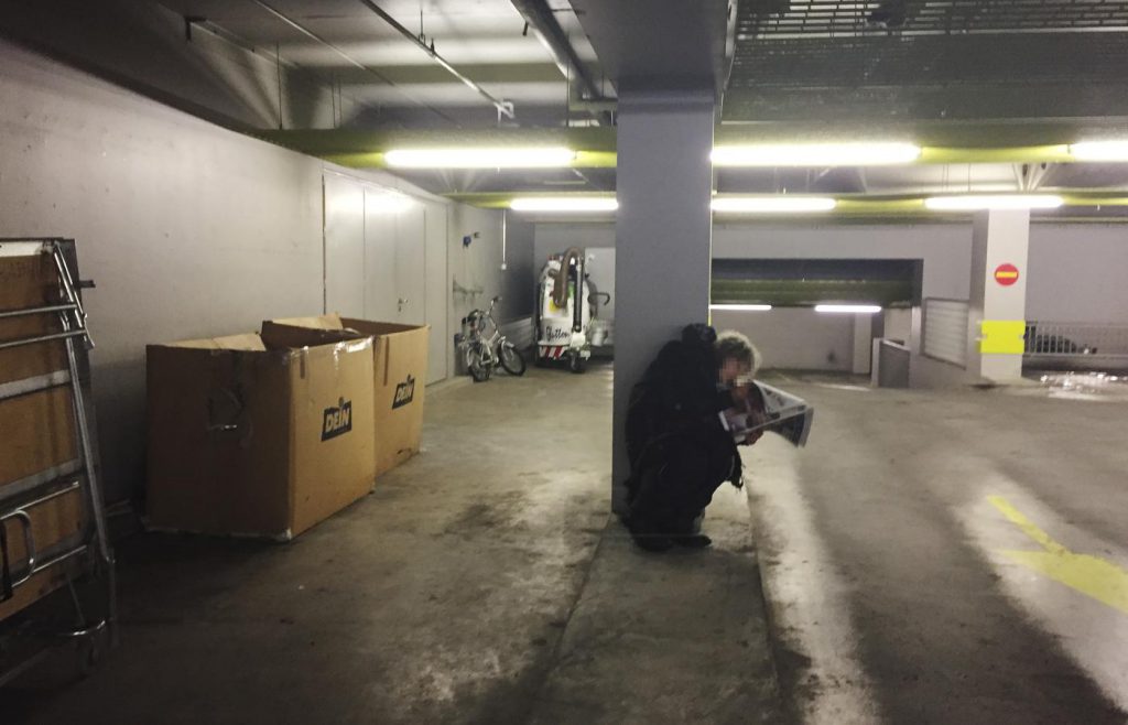 Útigangskona búsett í ráðhúsi Reykjavíkur í minnst hálft ár