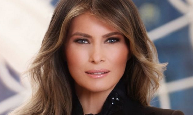 Opinbera ljósmyndin af Melaniu Trump setur internetið á hliðina