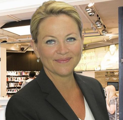 Liv að taka við WOW ? - DV