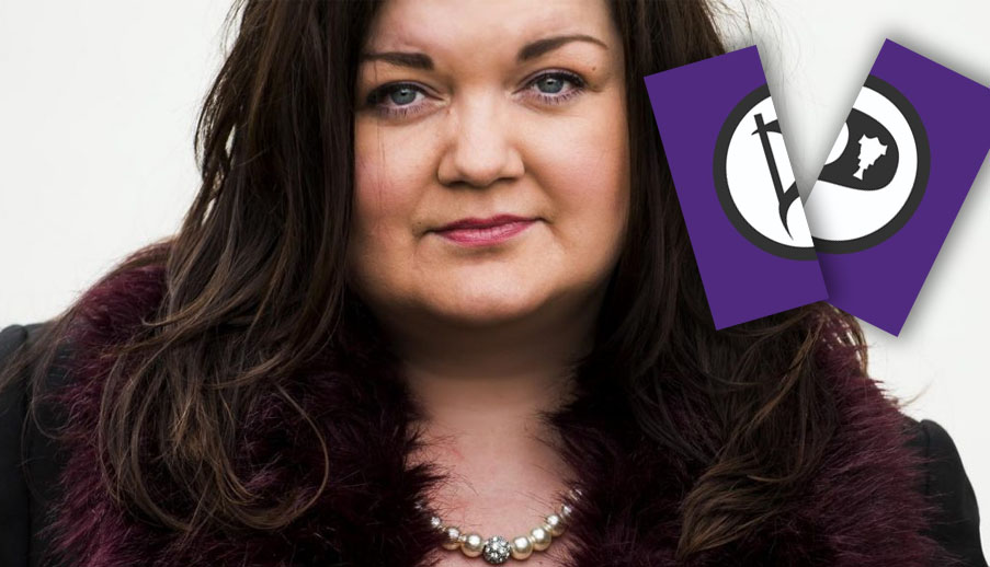 Erla hætt hjá Pírötum