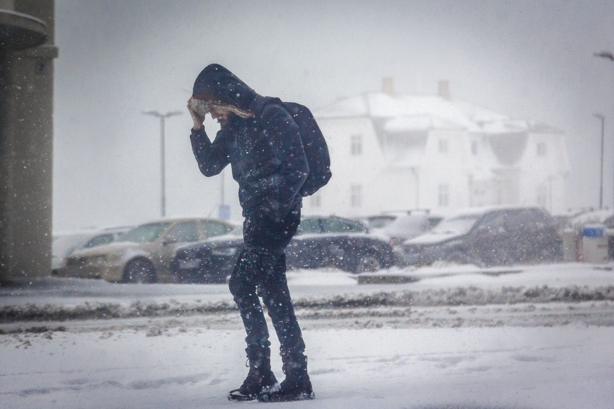 Von á hríðarveðri á suðvesturhorninu í dag