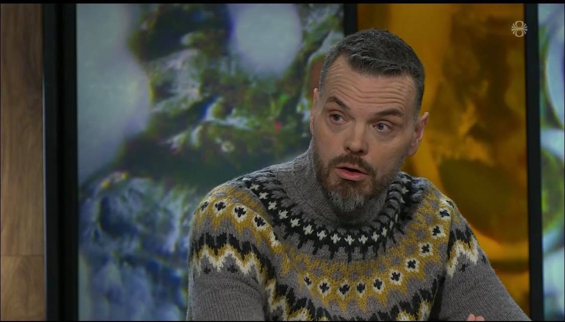 Björn Ingi stappar stálinu í landsmenn DV