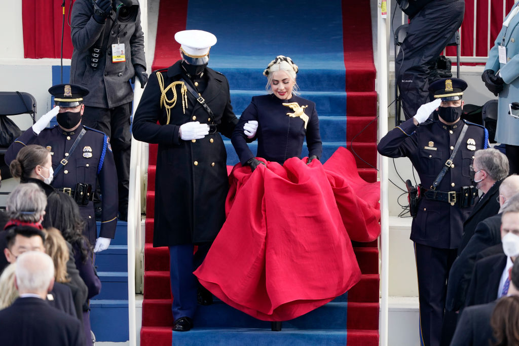 Lady Gaga með óvæntar upplýsingar um kjólinn sem hún klæddist við embættistöku Joe Biden