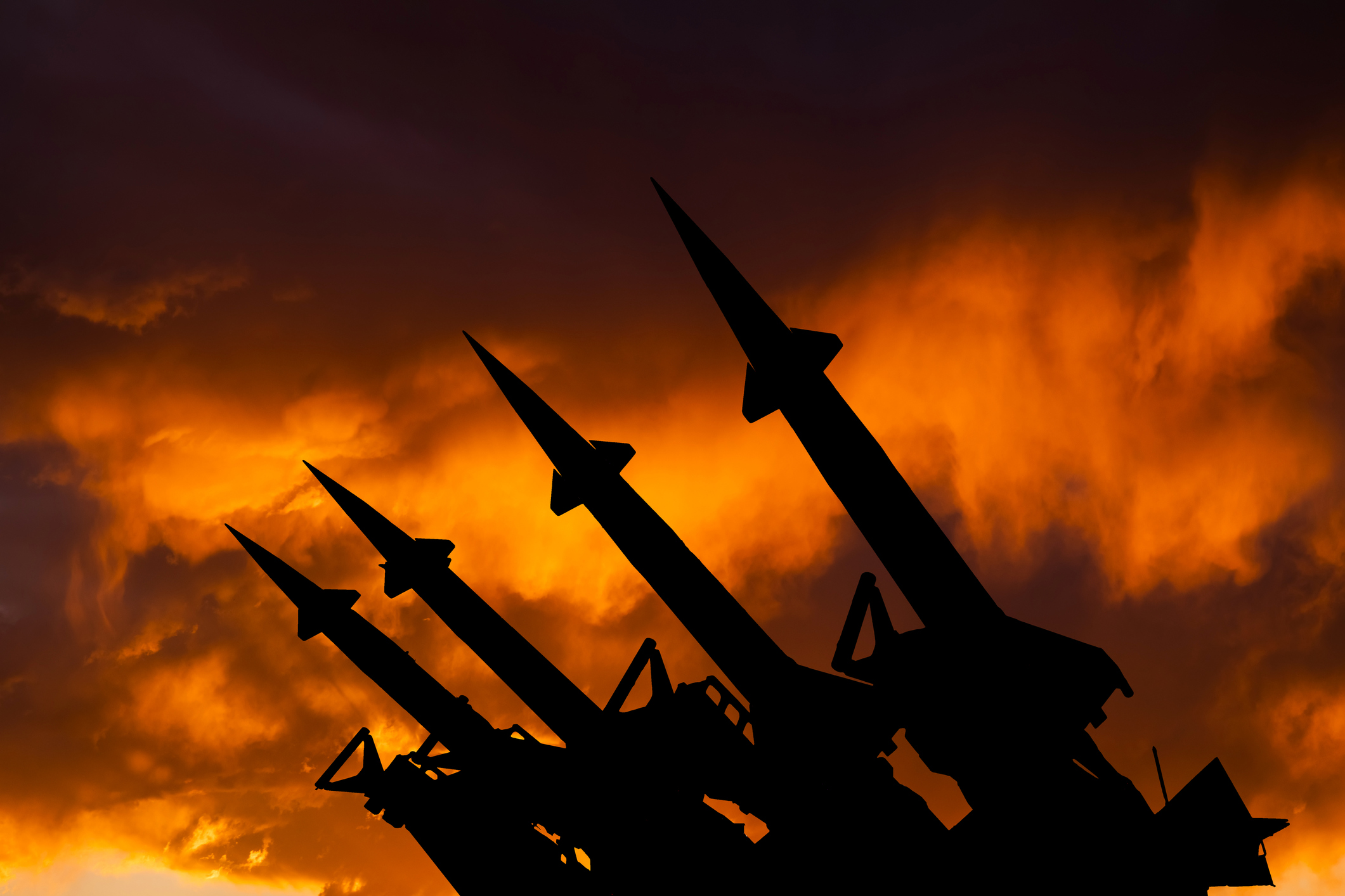 Hið óhugsandi er orðið alvara – Norðurlöndin ræða um að koma sér upp kjarnorkuvopnum