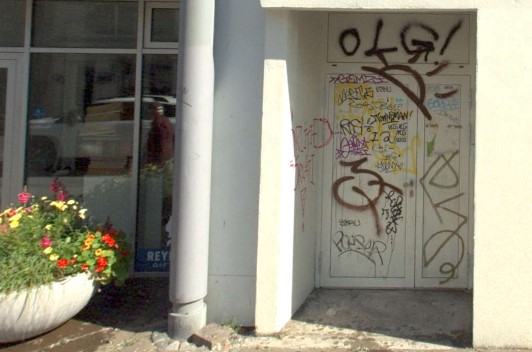Þessar dyr geyma eitt besta og virtasta leyndarmál Laugavegar