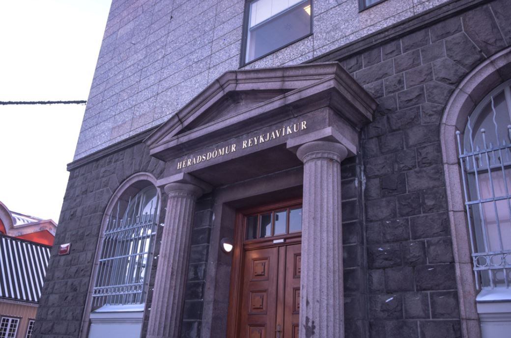 Dæmdur í fangelsi fyrir að ryðjast í heimildarleysi inn í hjólhýsi í Reykjavík