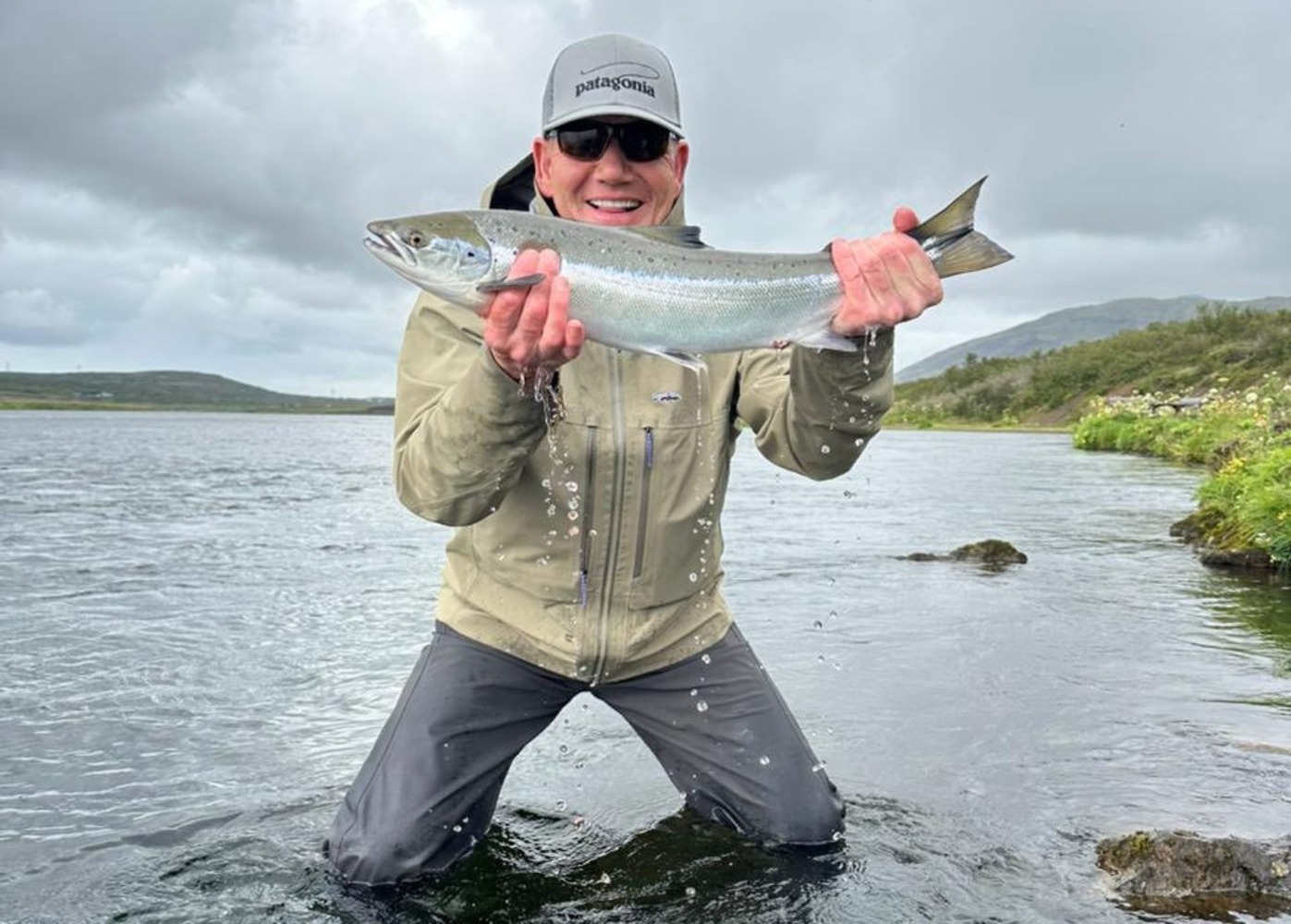 Gordon Ramsay navdušen nad Islandijo in ribolovom