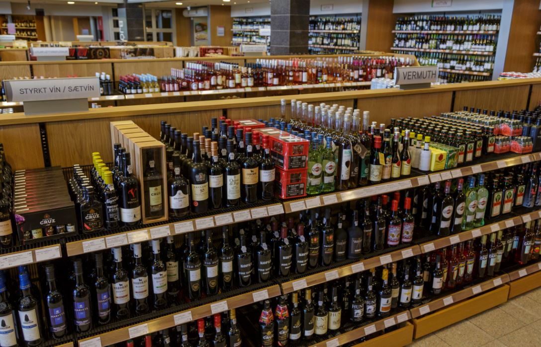 Stórtækur áfengisþjófur sakfelldur á Austurlandi