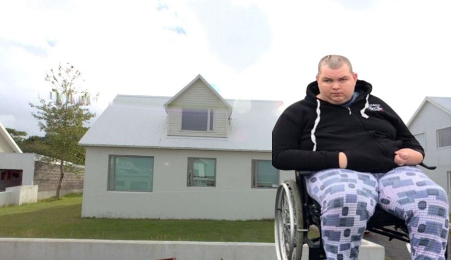 Jakub krefst skaðabóta frá sýslumanni og þeim sem komu að sölunni – „Hægt hefði verið að koma í veg fyrir þessa niðurstöðu“