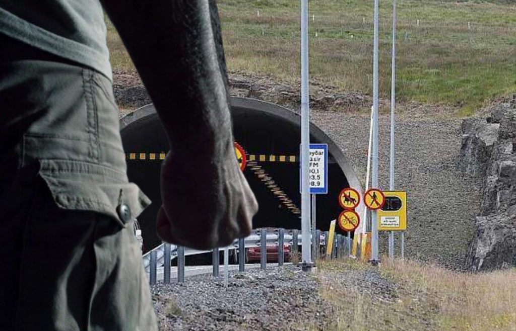 Ökuferð breyttist í martröð skammt frá Hvalfjarðargöngum