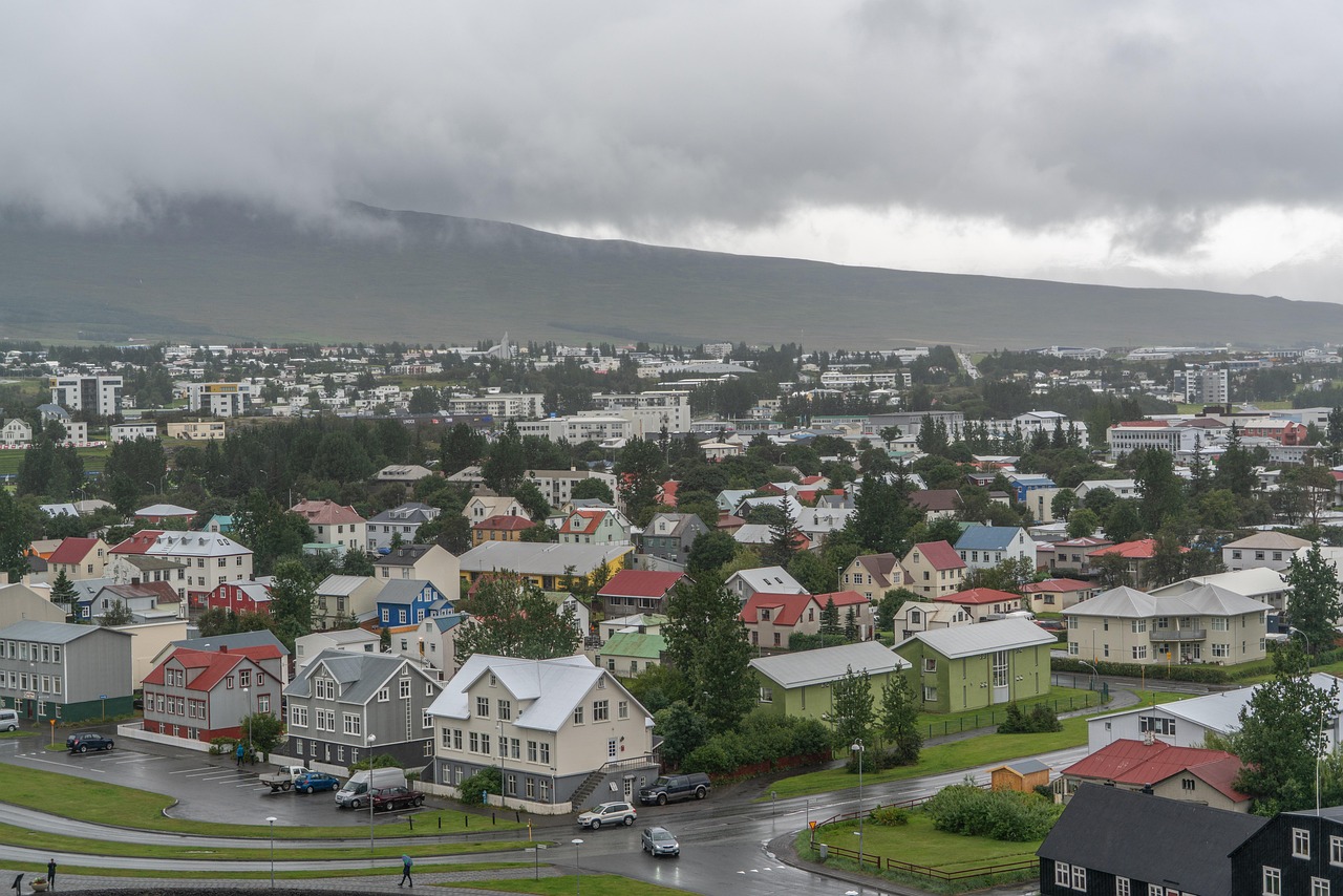 Þrír menn grunaðir um nauðgun á Akureyri í nótt