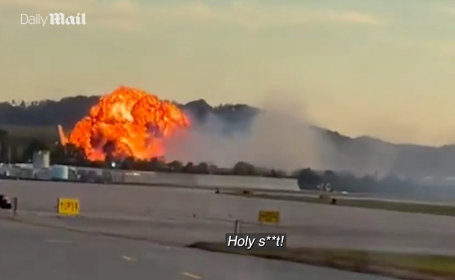 Birta hrollvekjandi myndband af flugslysinu í Kentucky