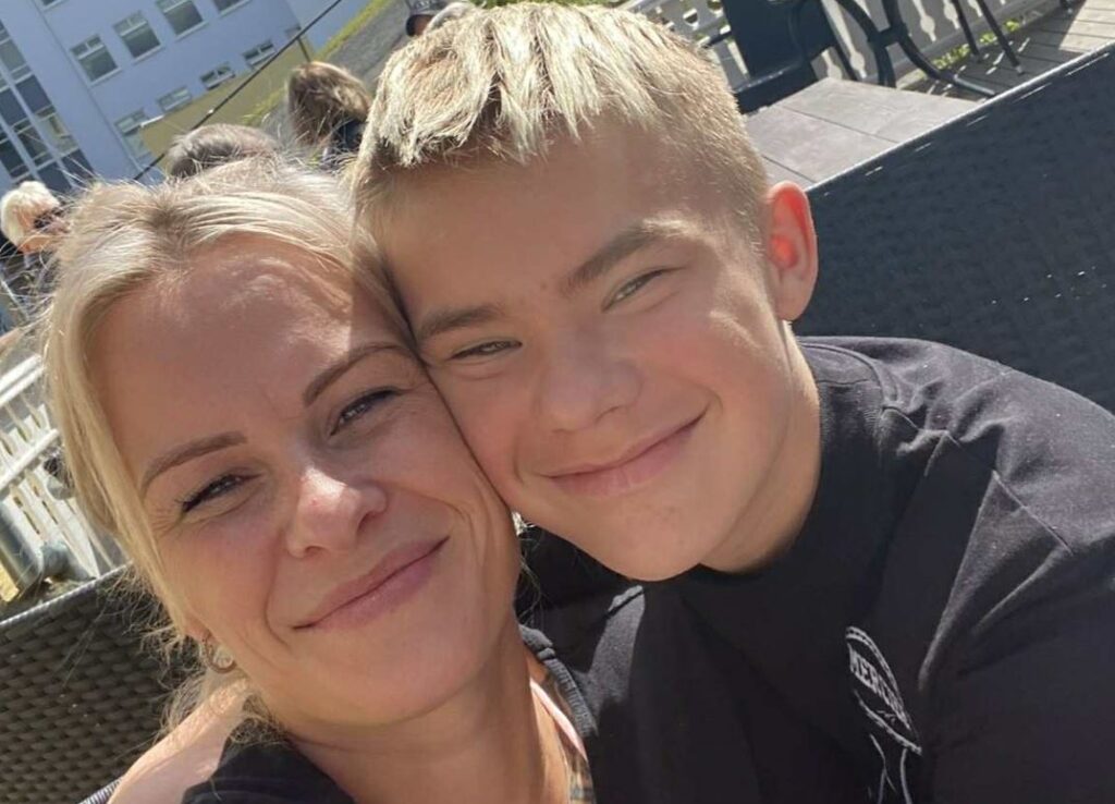 Sonur Hildar verður fyrir einelti og útskúfun – „Að finna neistann slokkna í barninu mínu er það hræðilegasta sem ég hef upplifað“
