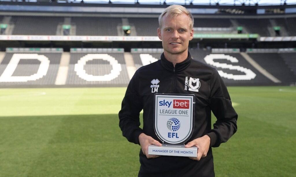 Rekinn úr starfi í gær