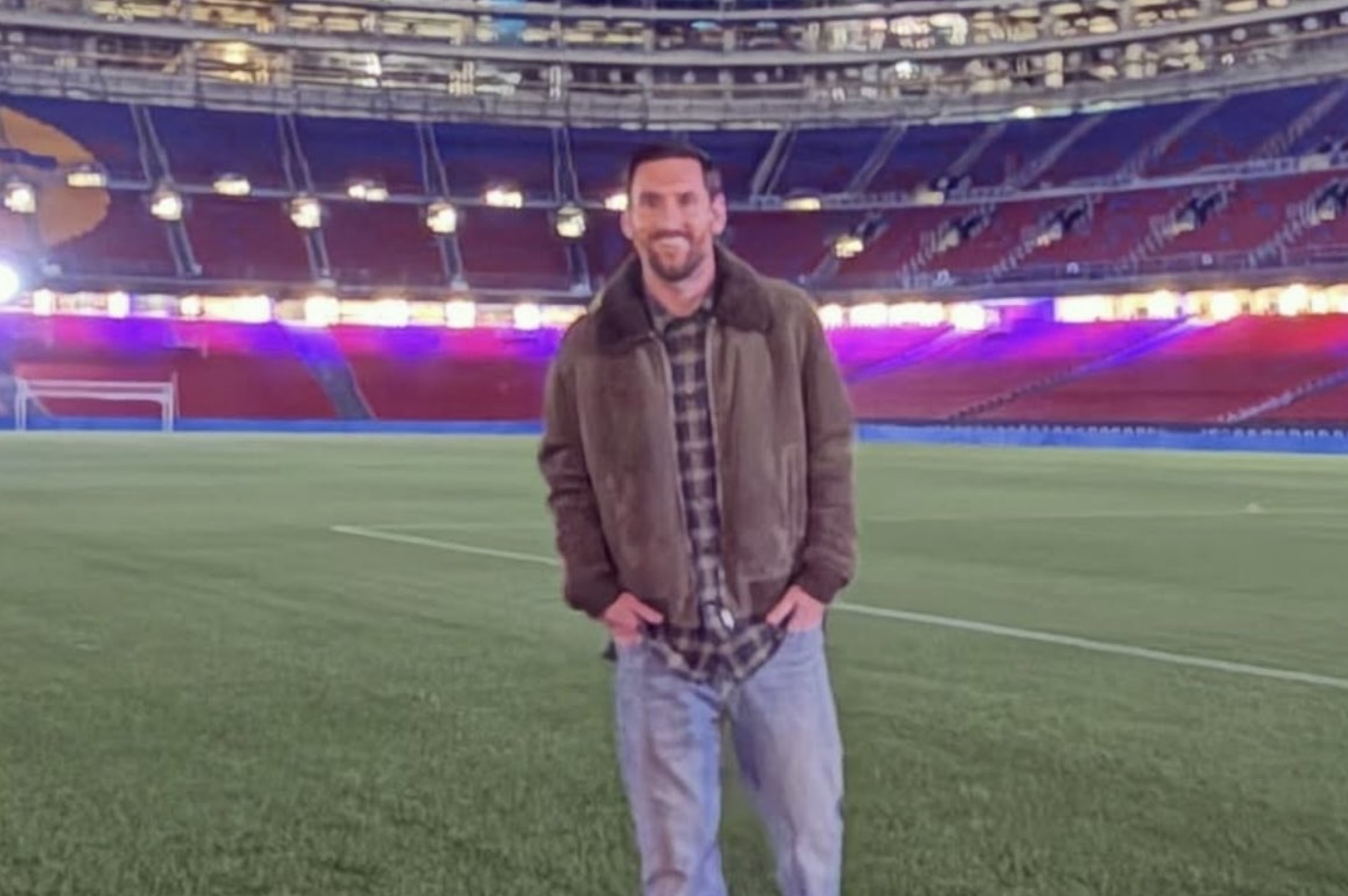 Messi heimsótti heimavöll Barcelona í skjóli nætur – „Í gærkvöldi sneri ég aftur á stað sem ég sakna af öllu hjarta“