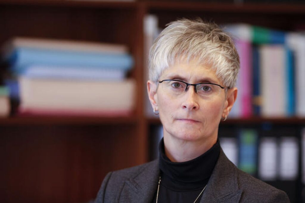 Starfsmaður ríkissaksóknara sakaður um húsbrot, eignaspjöll og þjófnað