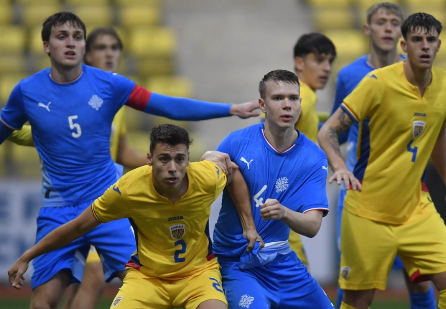 Íslensku strákarnir töpuðu en eiga enn veika von