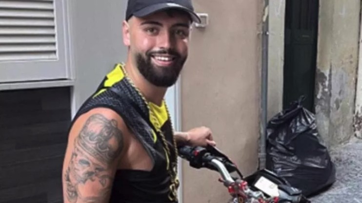 Skelfilegt mál skekur Ítalíu: Varð fyrir slysaskoti í hefndaraðgerð vegna kynlífsmyndbands – Ólögráða sonur glæpaforingja tók í gikkinn