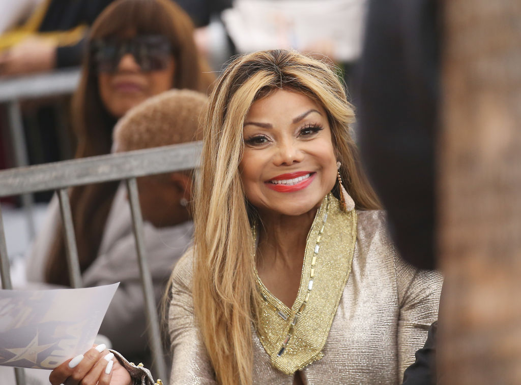 Aðdáendur í sjokki og hafa áhyggjur eftir að söngkonan birti nýtt myndband af sér