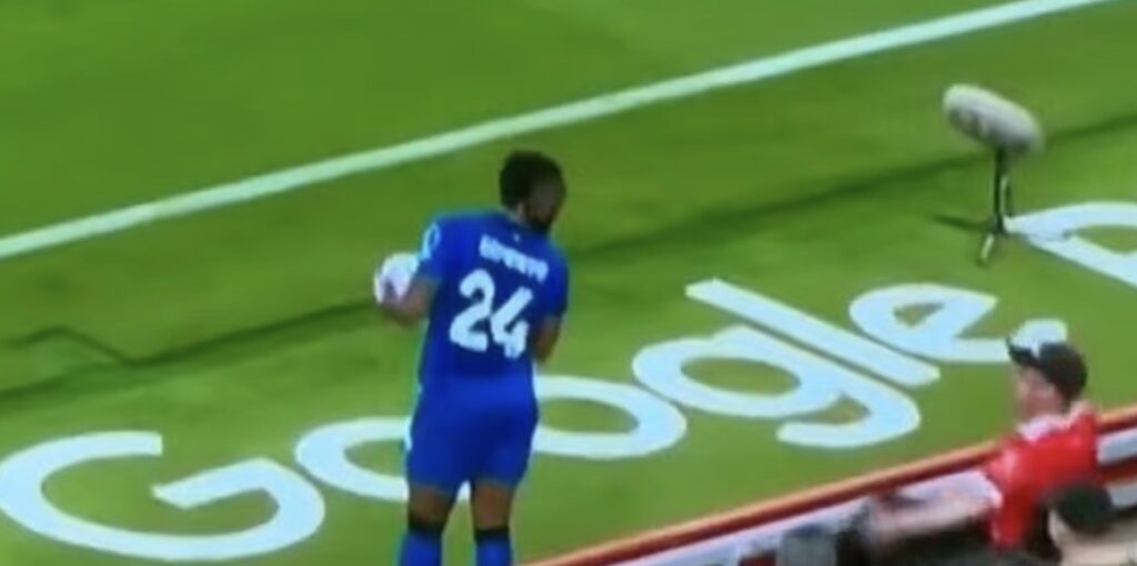 Stuðningsmaður Liverpool ákærður fyrir kynþáttaníð