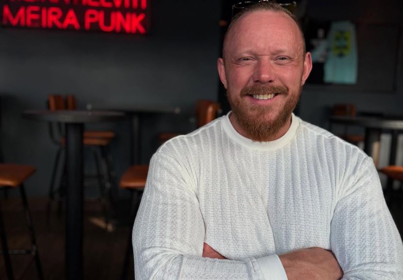 Kaflaskil hjá Árna sem kveður fasteignabransann