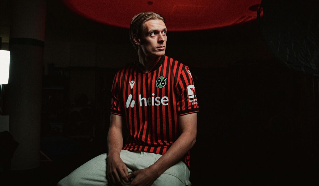 Þeir þýsku staðfesta kaupin á Stefáni Teiti