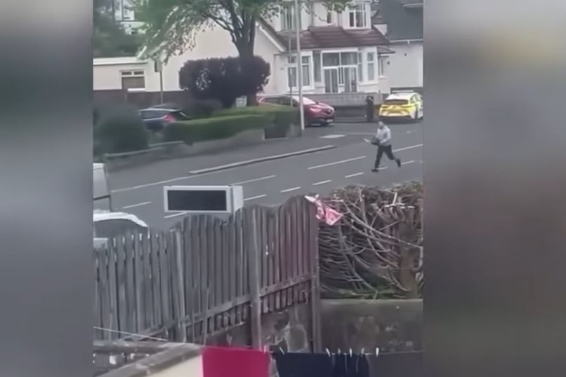 Fékk tíu ára fangelsi fyrir að ógna lögreglumanni með keðjusög