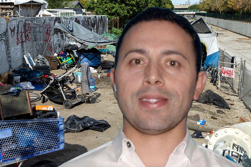 Forstjóri hjálparsamtaka í vondum málum: Mokaði peningum í eigin vasa og lifði sannkölluðu lúxuslífi