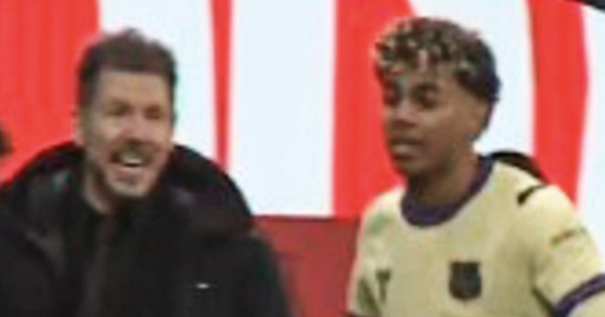 Simeone vakti athygli fyrir að hjóla aðeins í Yamal í gærkvöldi