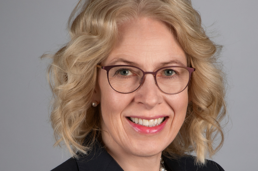 Svana Helen fékk spennandi starf og dregur framboð sitt til baka