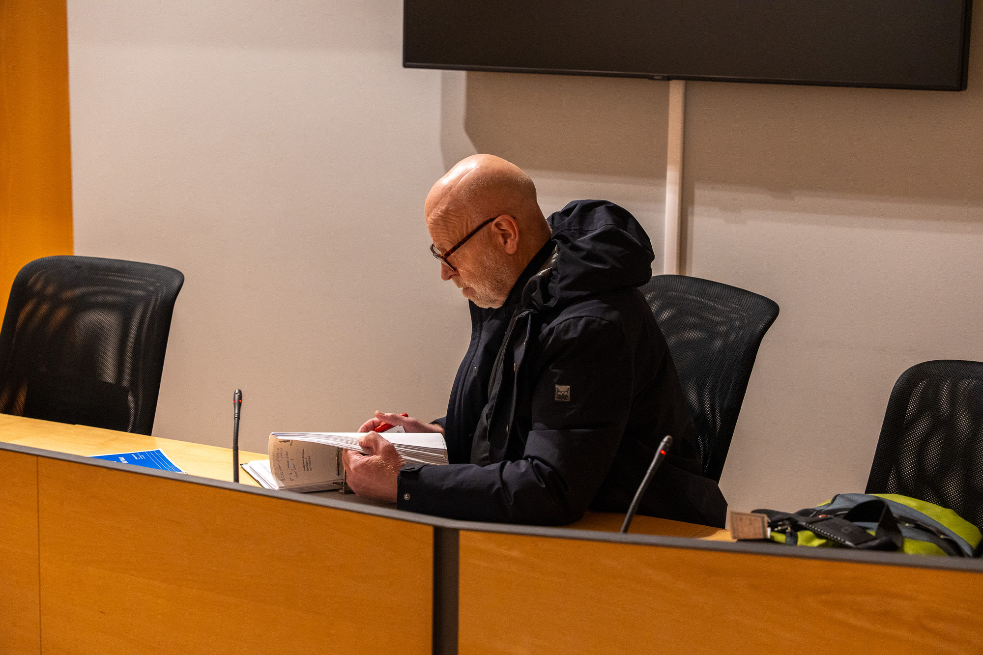 Elías fyrir dómi vegna ofbeldis gegn 12 ára dreng – Segir að árás hafi verið gerð á heimili sitt