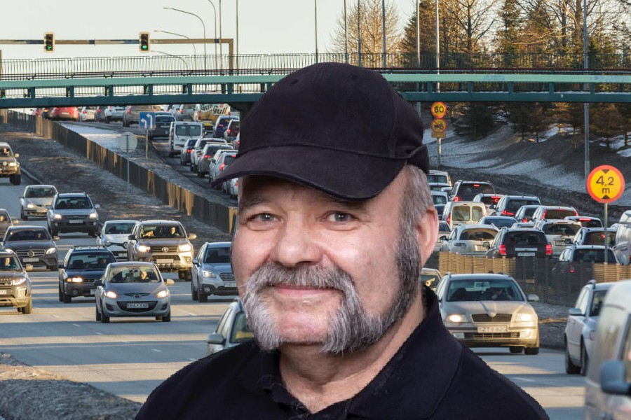 Össur atvinnubílstjóri er búinn að fá nóg – „Af hverju eru svona margir að flýta sér svona mikið“