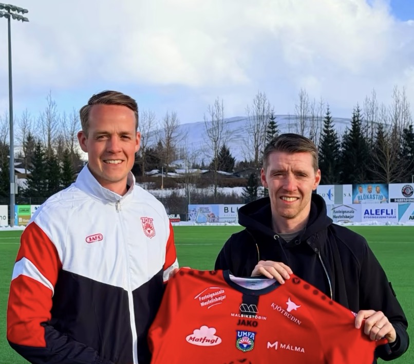 Óvænt tíðindi – Birkir Már Sævarsson skrifar undir í Mosó