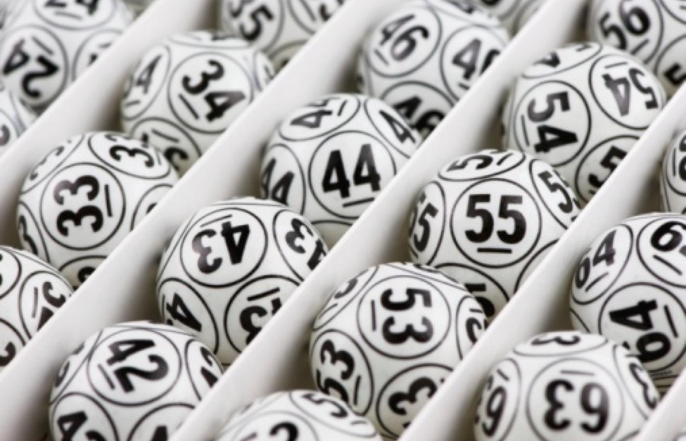 Háskólanemi datt fram úr rúminu og endaði þannig milljónum ríkari – „Þetta var Guð, ekkert annað útskýrir þetta“