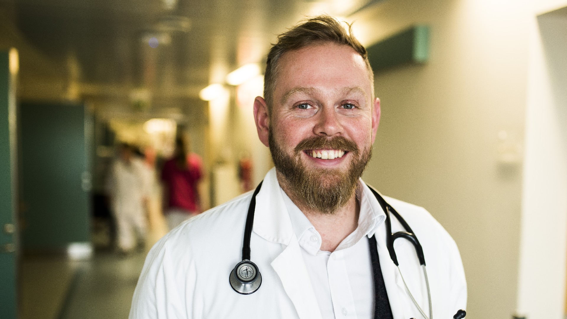 „Ég fékk ákaflega skemmtilegt símtal rétt í þessu og brosi allan hringinn“