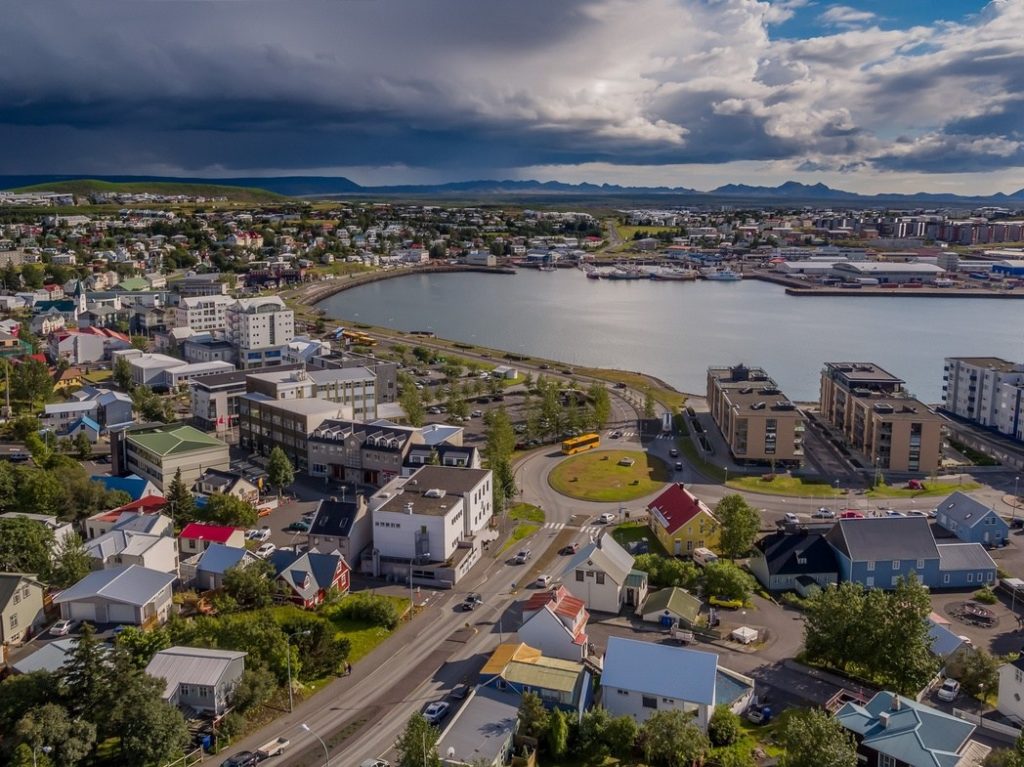 Sjómaður geldur fyrir gamlar syndir – Sankaði að sér vopnum