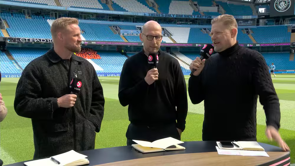 Schmeichel klæddist íslenskri hönnun