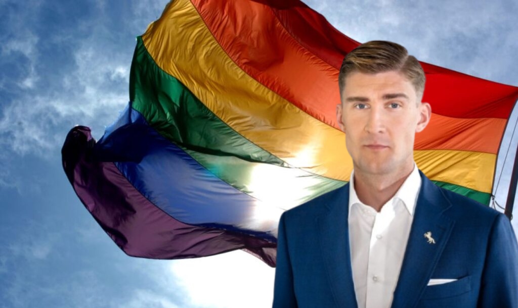 Snorra nóg boðið – „Skólabókasafnið var allt þakið flennistórum regnbogafánum“