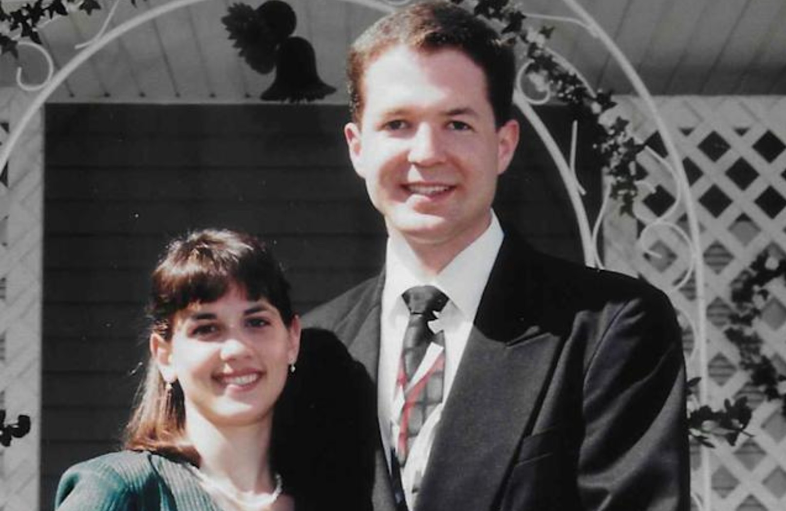 Eignaðist sex börn með draumaprinsinum sem hún kynntist í biblíuhópnum – Síðan hrundi spilaborgin með látum