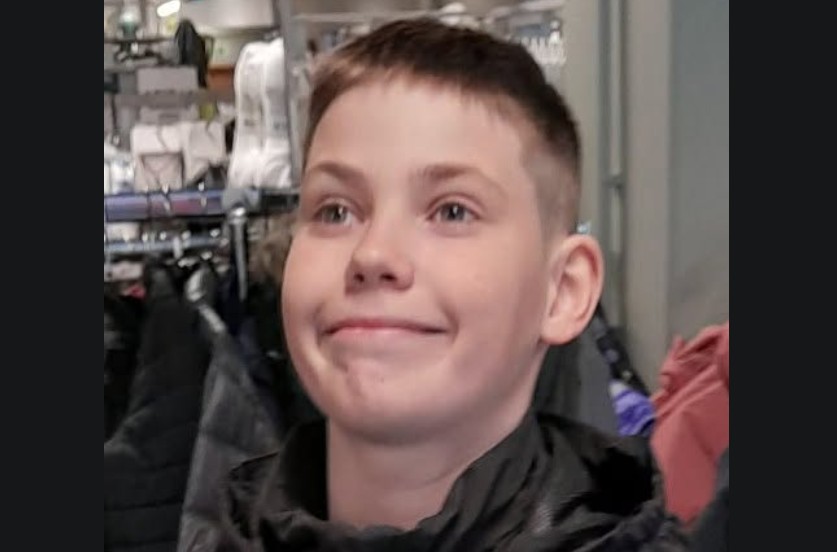 Lögreglan lýsir eftir 12 ára dreng